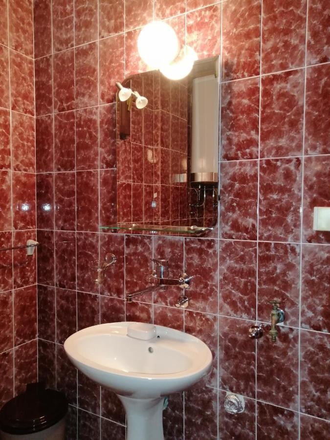 Lovely Apartment With Big Terrace In Budva Eksteriør billede